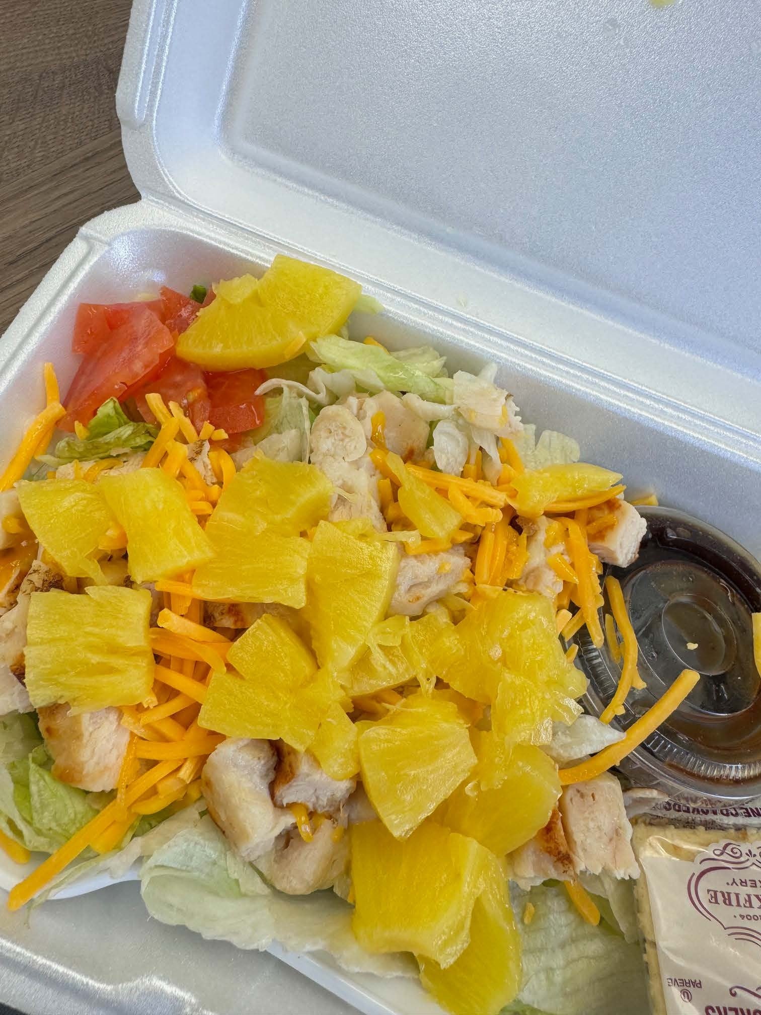 Grilled Hawaiian Chicken Salad Nebo Queen DriveInn